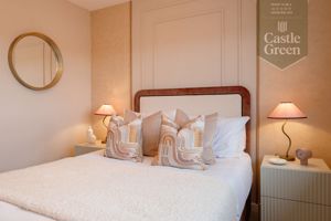 Photo 15- click for photo gallery